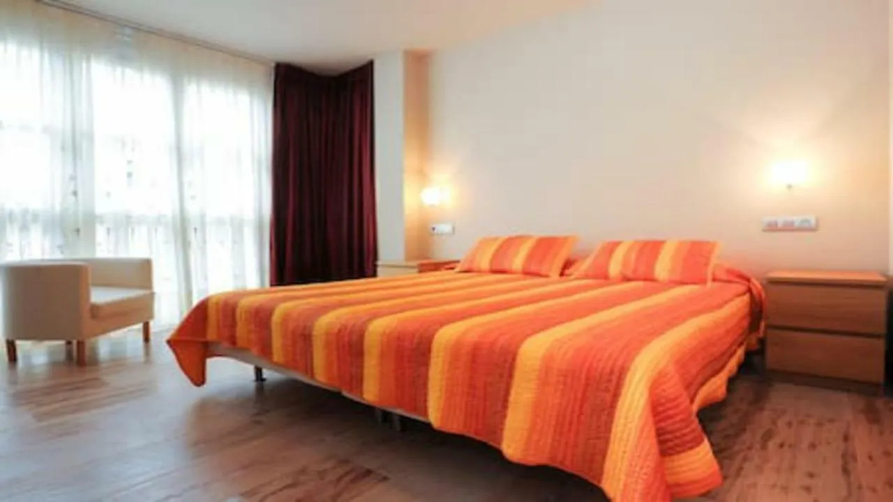 La Casa Roja Cerca Del Guggenheim Villa Plentzia Holiday home
